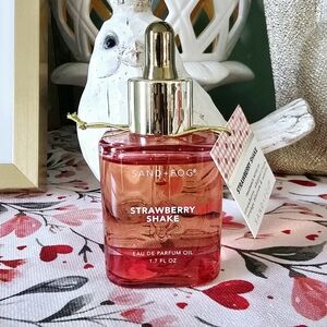 Sand + Fog Strawberry Shake Perfume Oil Dropper